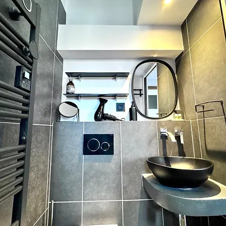 Riviera - Le Petit Balcon De L'opera - Old Town Promenade Des 3* Νίκαια